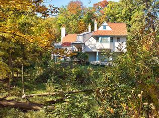 3618 Salt Creek Cir, Oak Brook, IL 60523