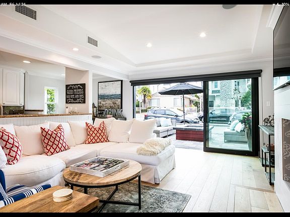 4th image of 617 Begonia Ave