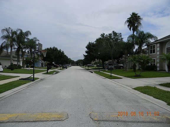 5th image of 114 Shaddock Dr