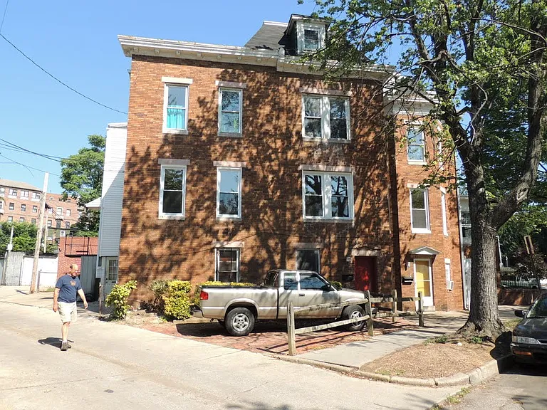 331 E University Pkwy #2B — Photo 20