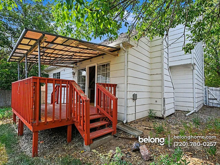21103 E 45th Ave — Photo 2