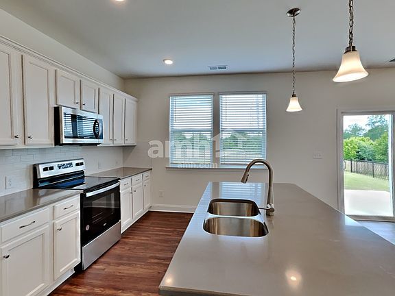 4th image of 151 Hazel Park Dr