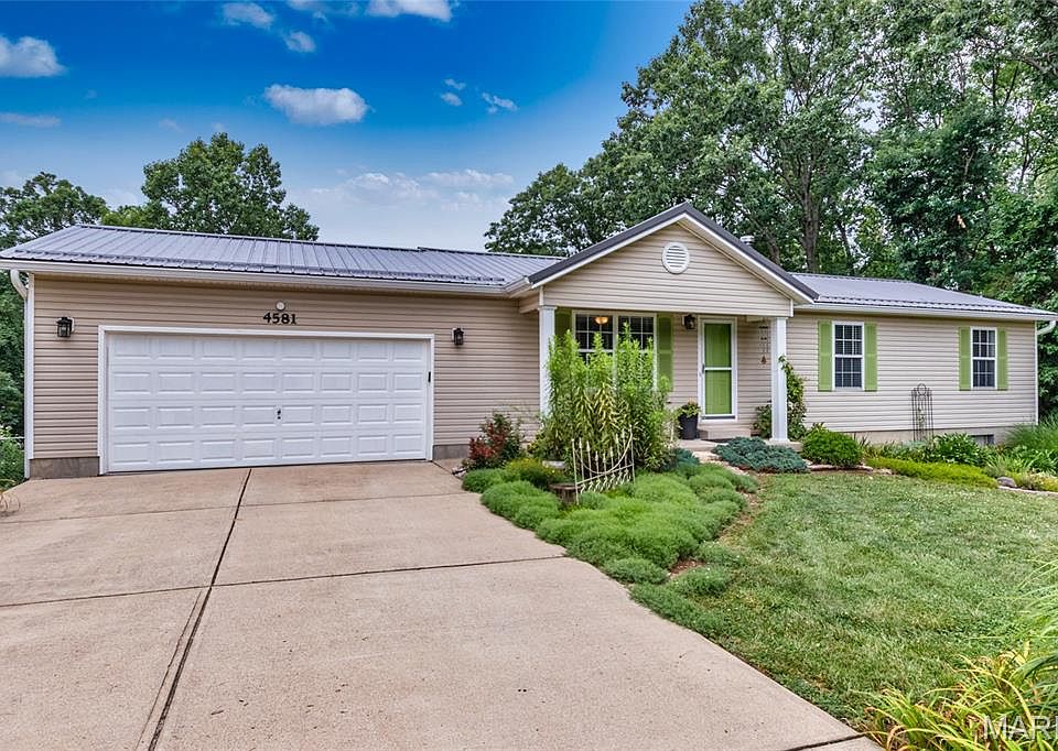 1st image of 4581 Eleanor Ln