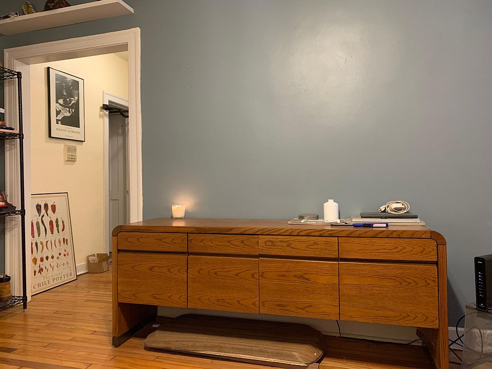 1st image of 2754 N Artesian Ave #B