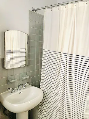Rented by Gazal International Brokerage Group | media 36