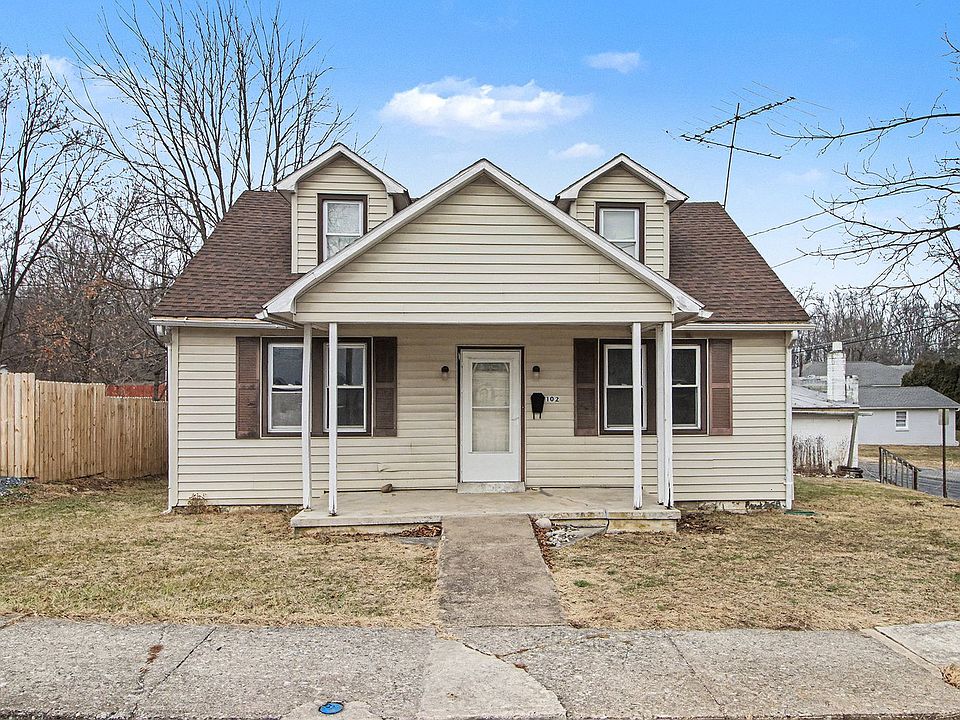 1st image of 102 Fairfield St