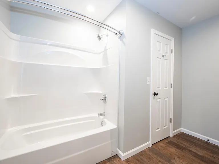 713 Lorene Cir #6 — Photo 12
