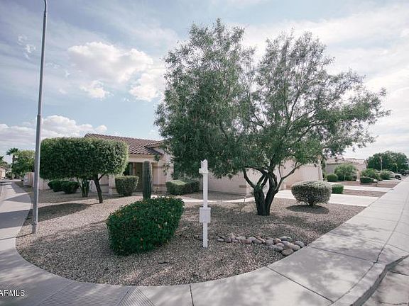 3rd image of 11515 W Bermuda Dr