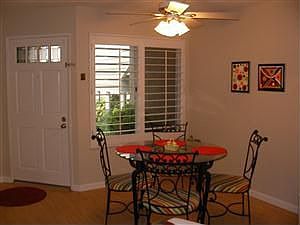 2nd image of 3 Glenoaks
