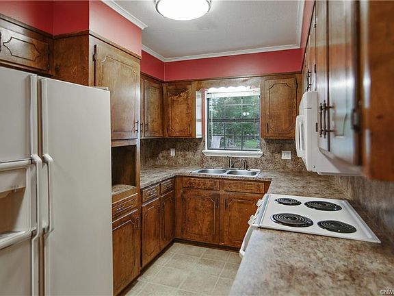4th image of 2336 Northside Dr