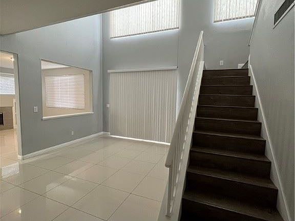 4th image of 1745 Del Mira Dr