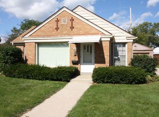 814 Kingston Ave, Racine, WI 53402