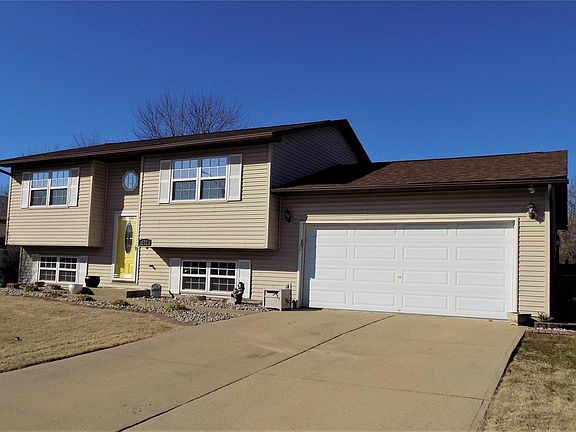 2nd image of 449 Wilson Park Ln