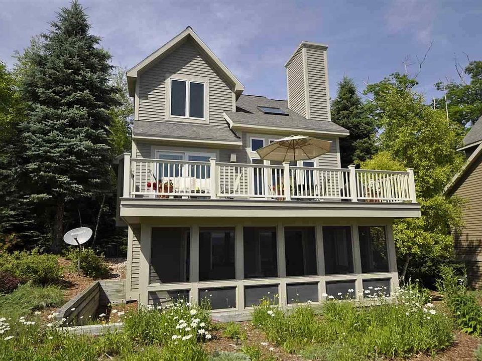 1st image of 8 Chimney Trl