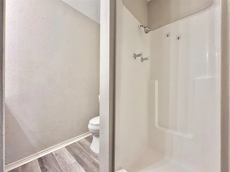 2110 Blue Meadow Dr #A — Photo 20