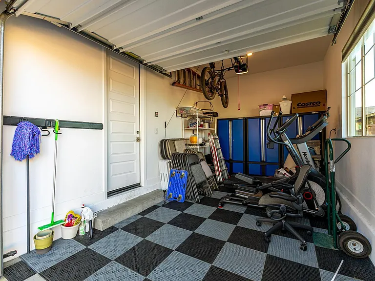 7611 E Camino Vivaz — Photo 47