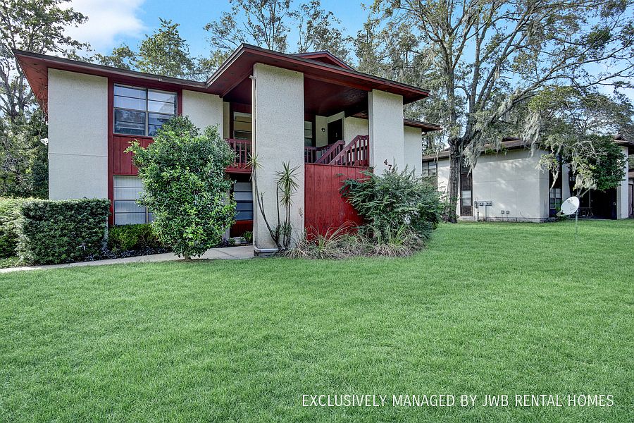 1st image of 472 Bentwood Ln #A