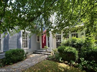 20284 Rosedale Ct, Ashburn, VA 20147