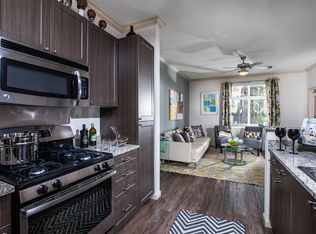 3700 Casa Verde St #3211, San Jose, CA 95134