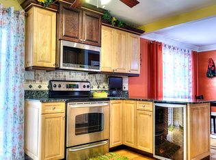 80 W Logan St, Lemont, IL 60439