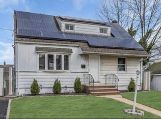 123 Prospect St #B, Roselle, NJ 07203
