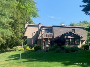 79 Mallard Dr #79, Avon, CT 06001