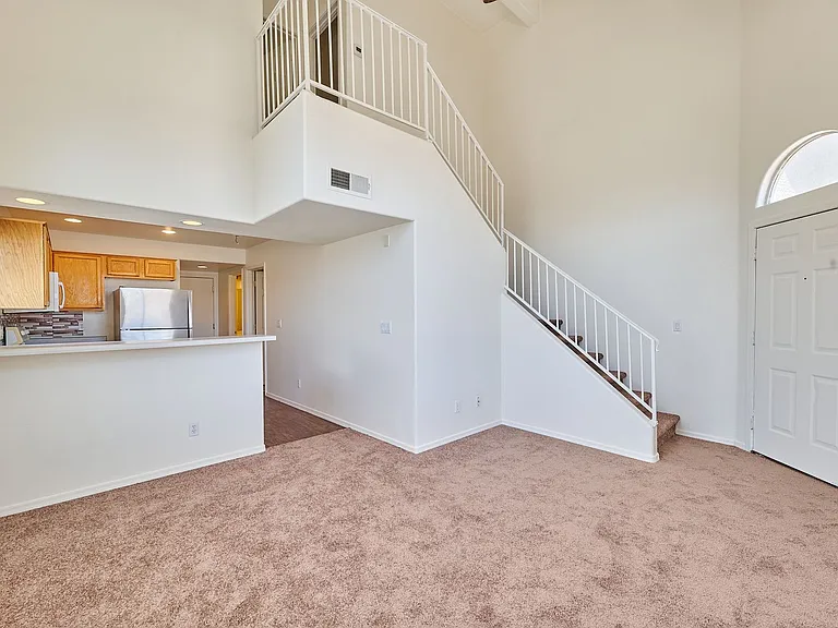414 N Drew St — Photo 10