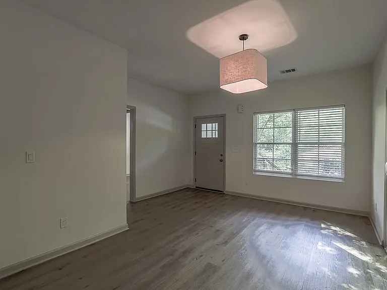 70 Gardenia Dr NW — Photo 8