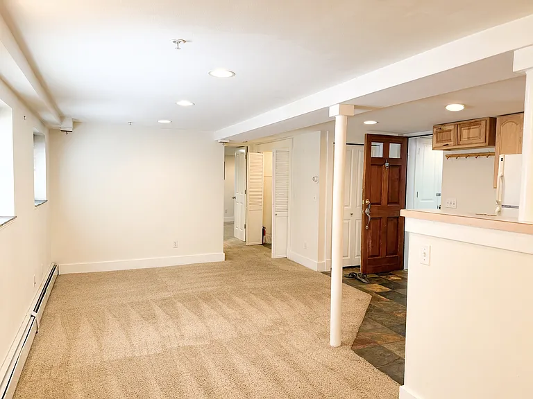 330 Pearl St #C — Photo 9