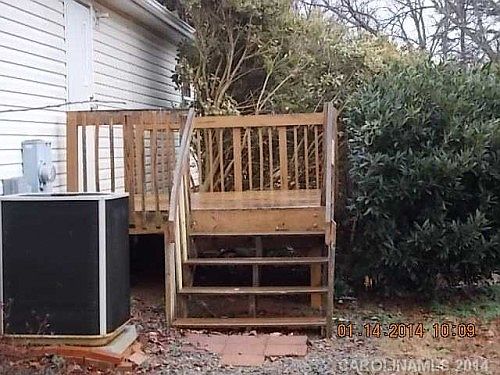 3rd image of 1650 Lazy Meadow Ln