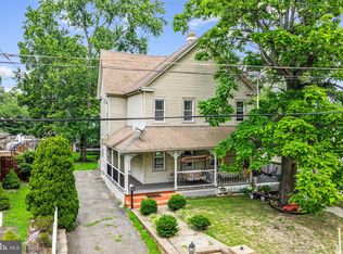 3 Chews Landing Rd, Clementon, NJ 08021