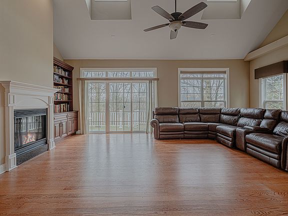 5th image of 171 Partridge Ln