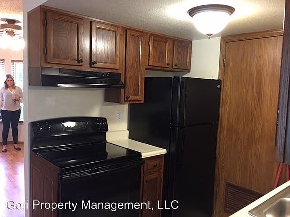 4th image of 113 W Linden St APT 3