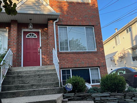 2nd image of 271 Seguine Ave