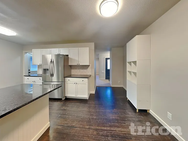 7317 Clinton Ave — Photo 3