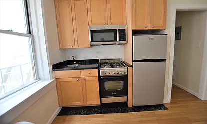 Rented by Manhattan Realty Group