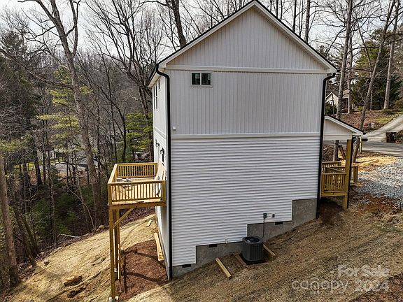 23 Terrapin Trl, Flat Rock, NC 28731 | MLS #4106968 | Zillow