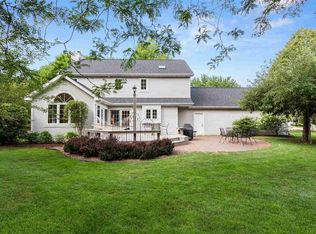 1024 Stuart Dr, Neenah, WI 54956