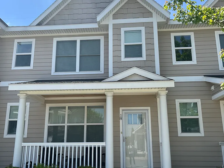 966 Lake Ridge Dr #18 — Photo 1