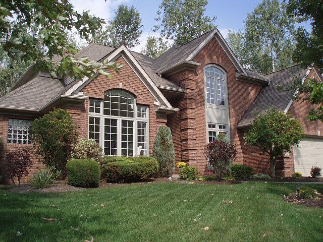 1st image of 62 Clearwater Dr