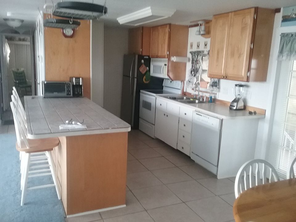 1st image of 196 Arbor Ln