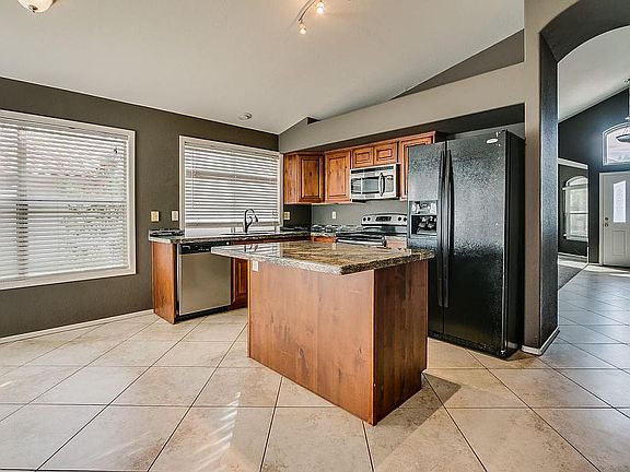 5th image of 3400 W Golden Ln