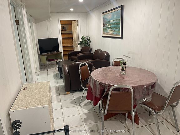 4th image of 62 Iangrove Ter #Basement