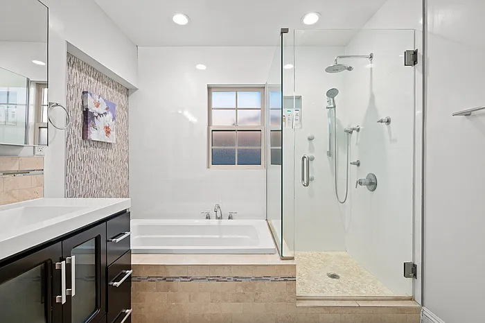 135 Underhill Dr — Photo 18