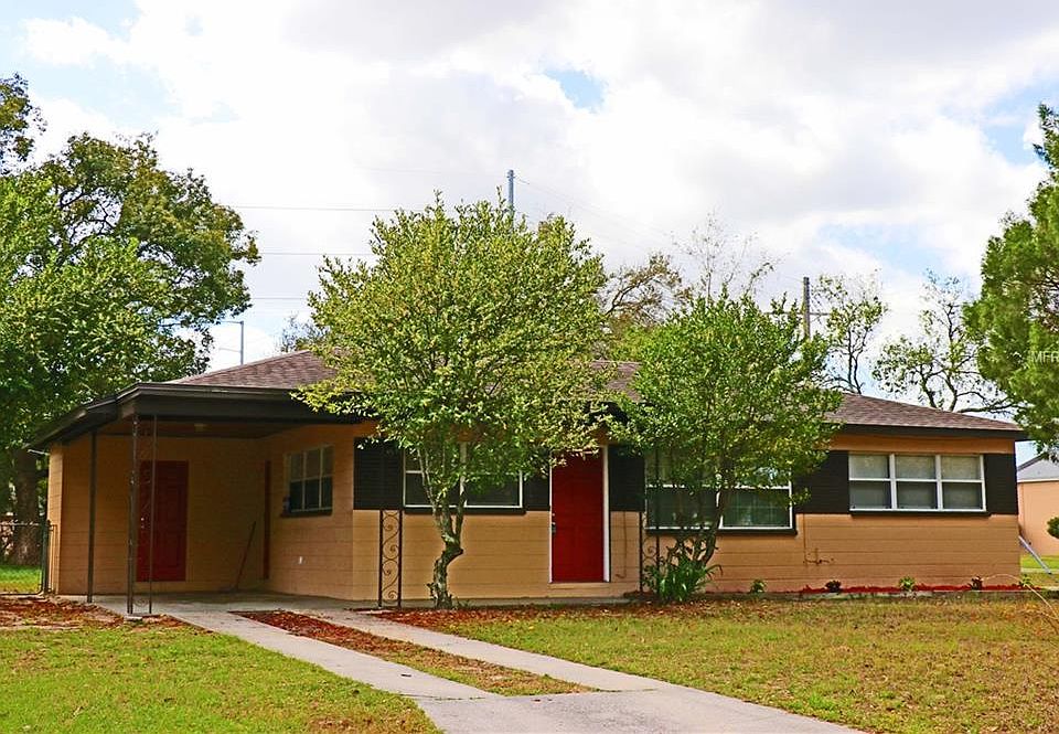 1st image of 220 W Azalea Ave