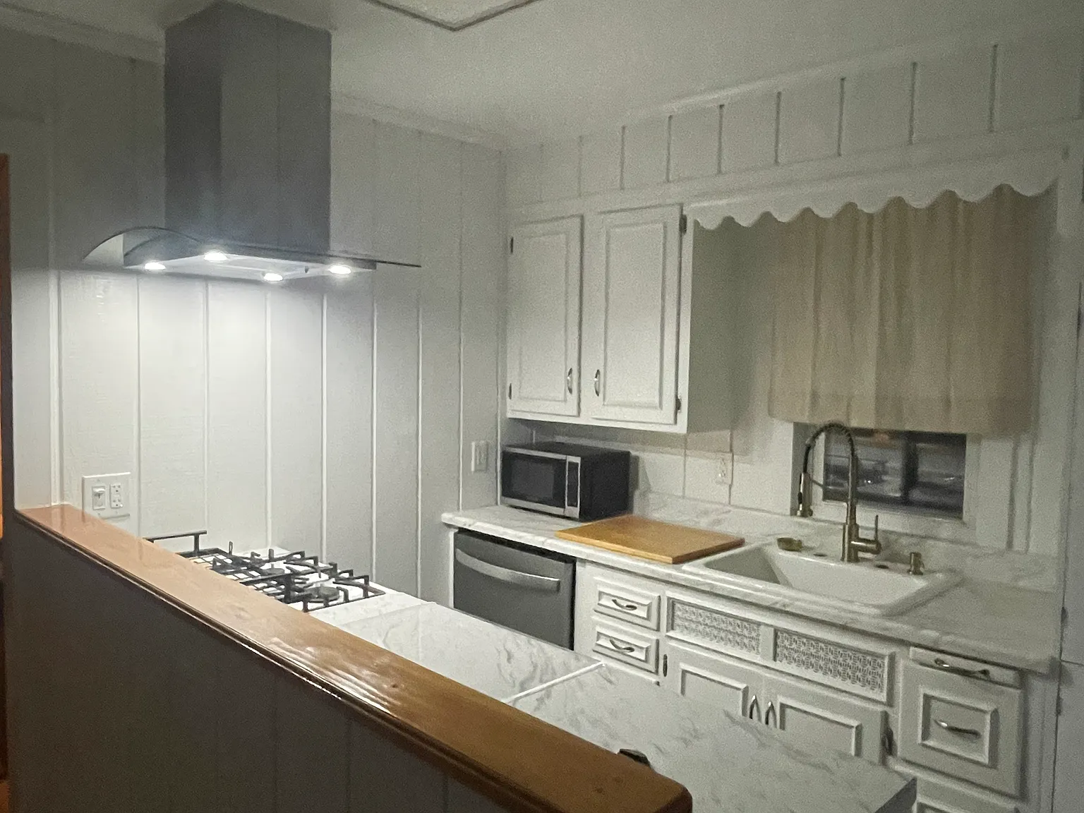 Modern Beach Cottage — Photo 3