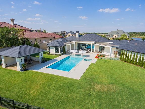 4th image of 14809 Gaillardia Ln