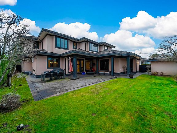 4th image of 7751 Sunnyholme Cres