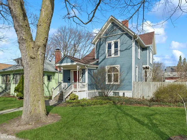 1211 Main St, Evanston, IL 60202