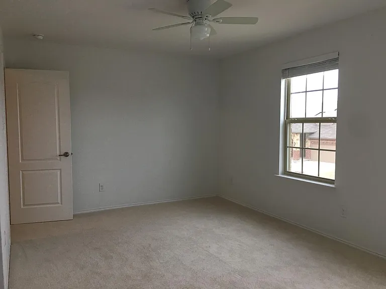 5308 Wharfside Pl — Photo 36